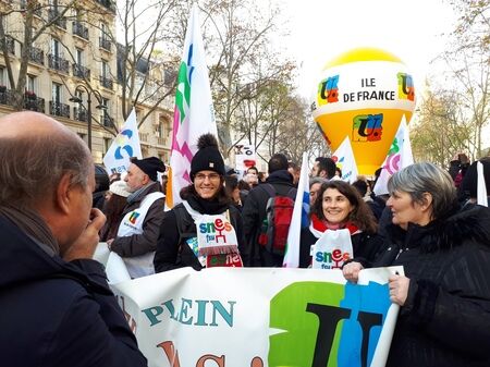 manif 10 déc
