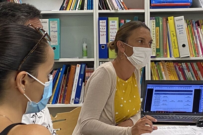 Alerte-sanitaire-dans-les-ecoles