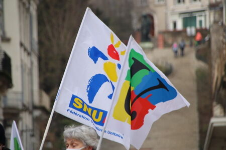 Manifdrapeaux%20snu%20et%20fsu